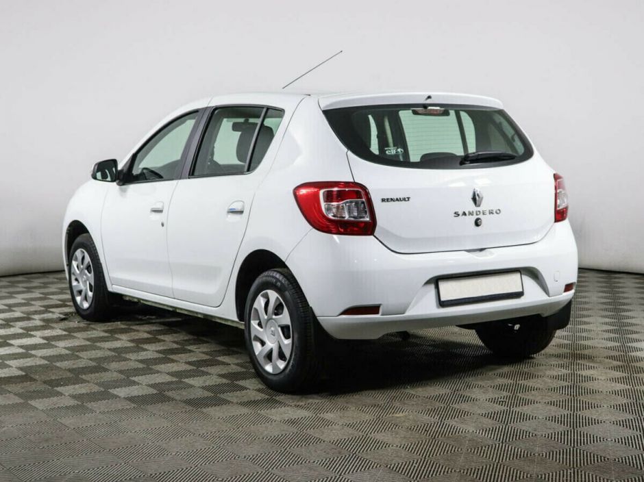 Renault Sandero 1.6 МКПП, 2017, 81 000 км фото 4