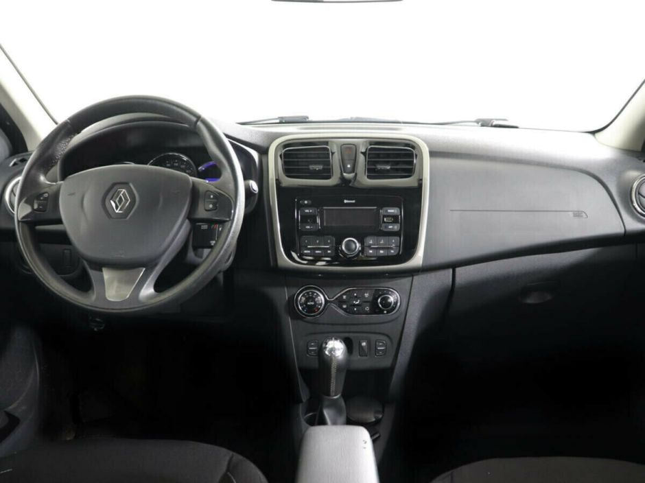 Renault Sandero 1.6 МКПП, 2017, 80 000 км фото 5