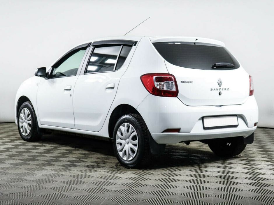 Renault Sandero 1.6 МКПП, 2017, 71 000 км фото 4