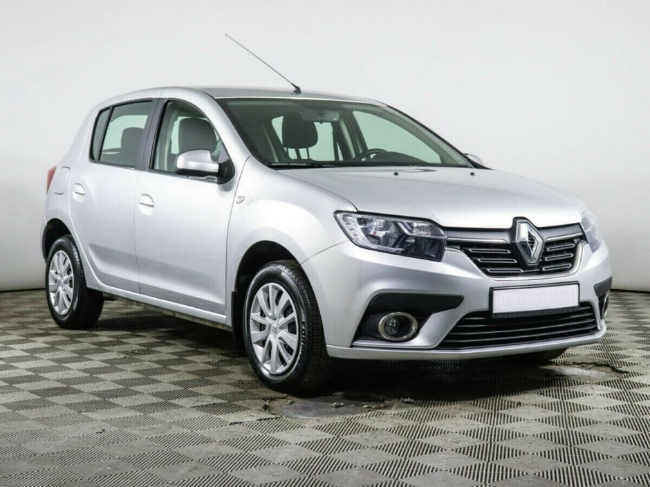 Renault Sandero 1.6 МКПП, 2018, 72 000 км фото 3