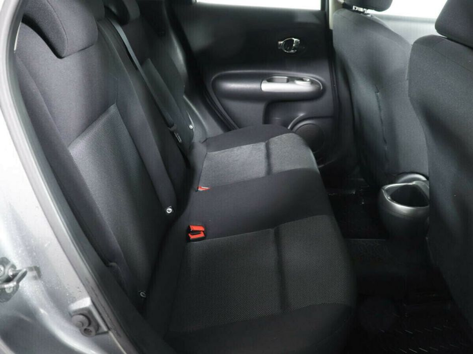 Nissan Juke 1.6 МКПП, 2014, 113 000 км фото 9