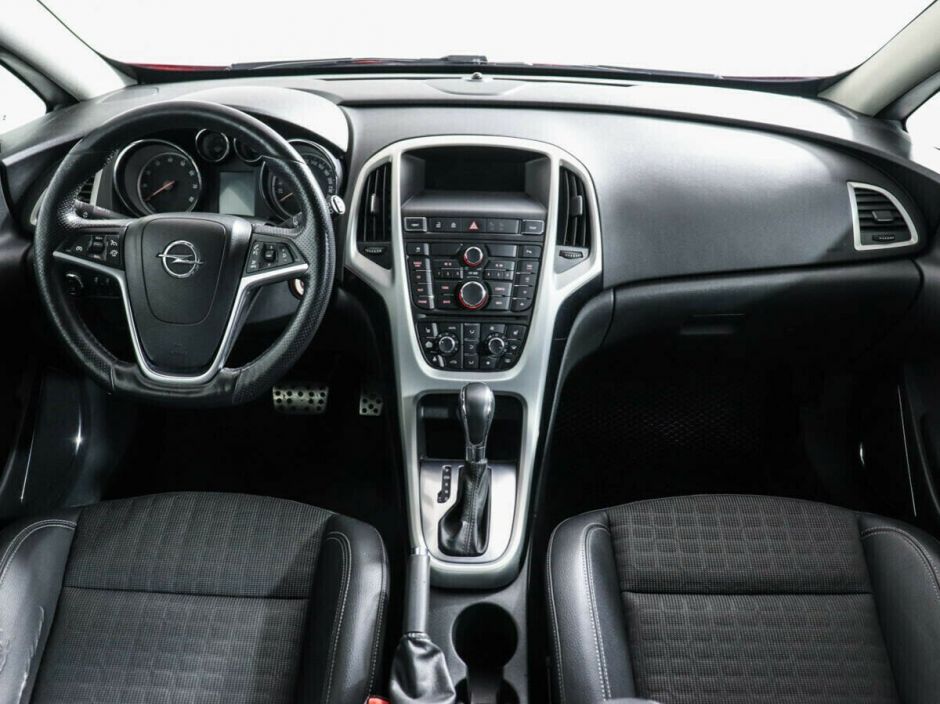 Opel Astra 1.4 АКПП, 2012, 144 000 км фото 6