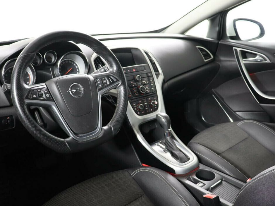 Opel Astra 1.4 АКПП, 2012, 143 000 км фото 5