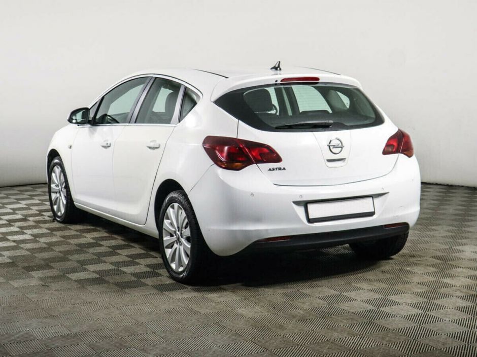 Opel Astra 1.6 АКПП, 2010, 157 000 км фото 3