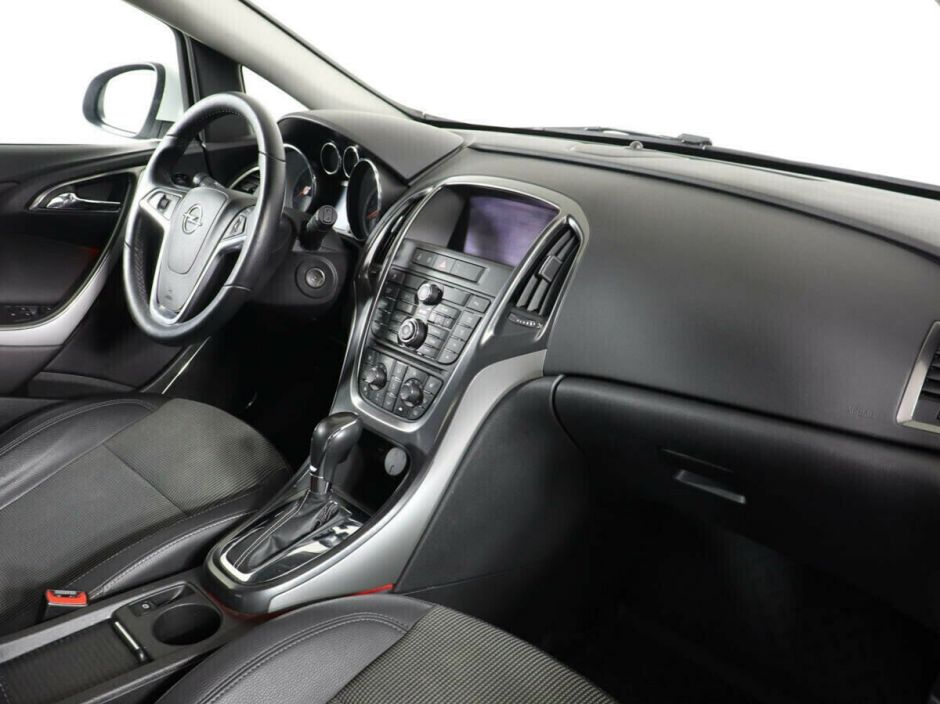 Opel Astra 1.6 АКПП, 2010, 157 000 км фото 7