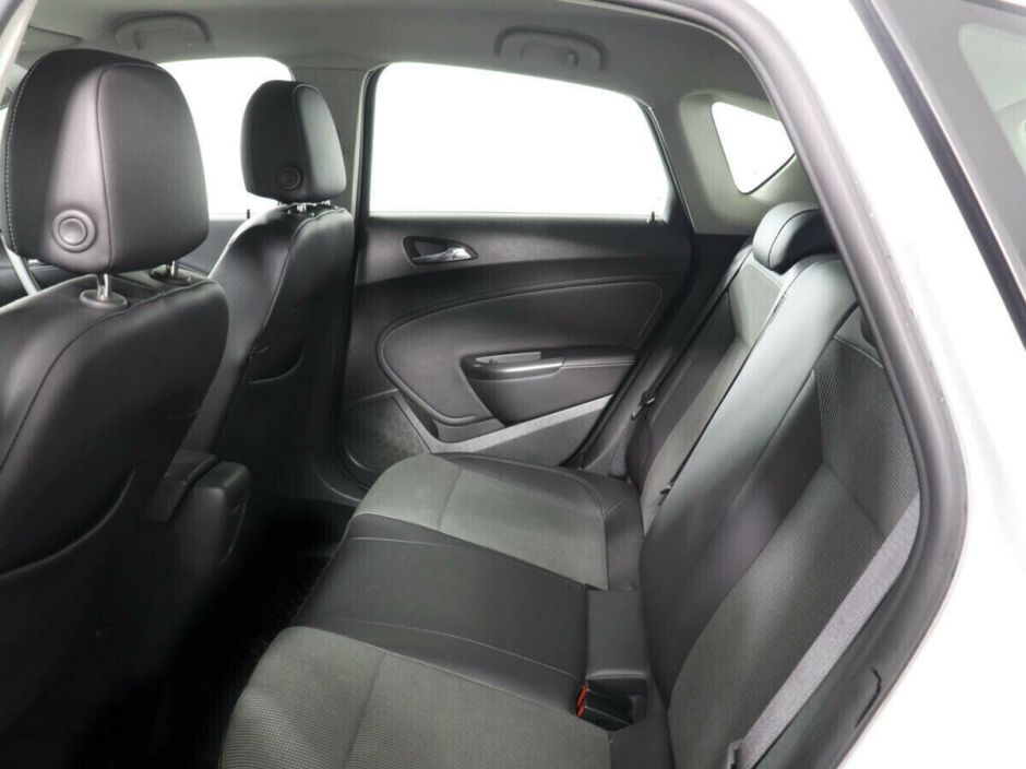 Opel Astra 1.6 АКПП, 2010, 157 000 км фото 10