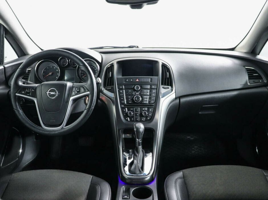 Opel Astra 1.6 АКПП, 2010, 165 000 км фото 5