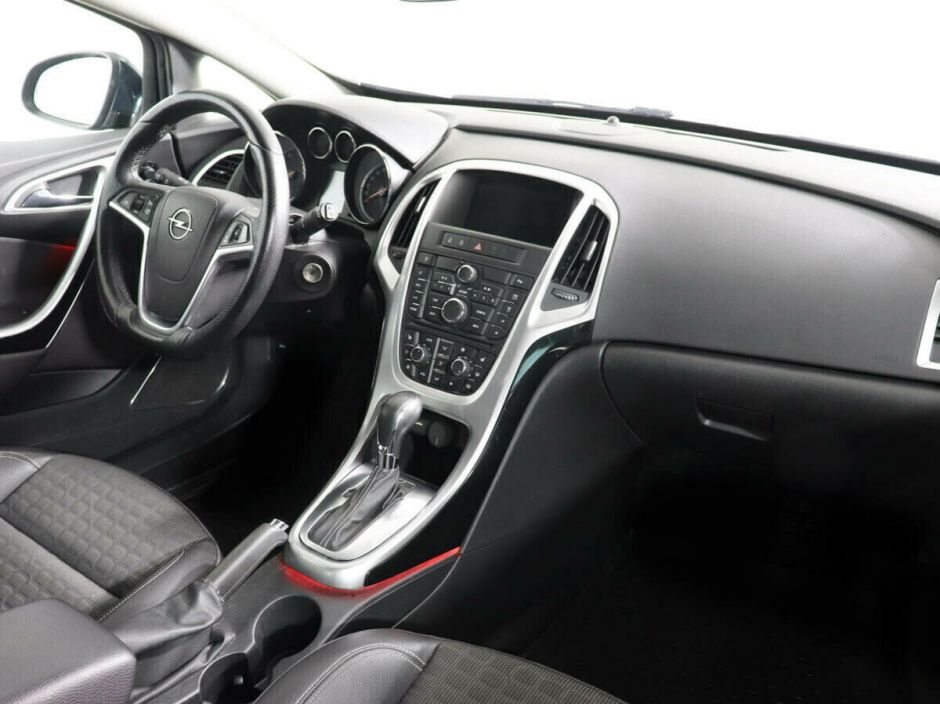 Opel Astra 1.4 АКПП, 2014, 108 000 км фото 7