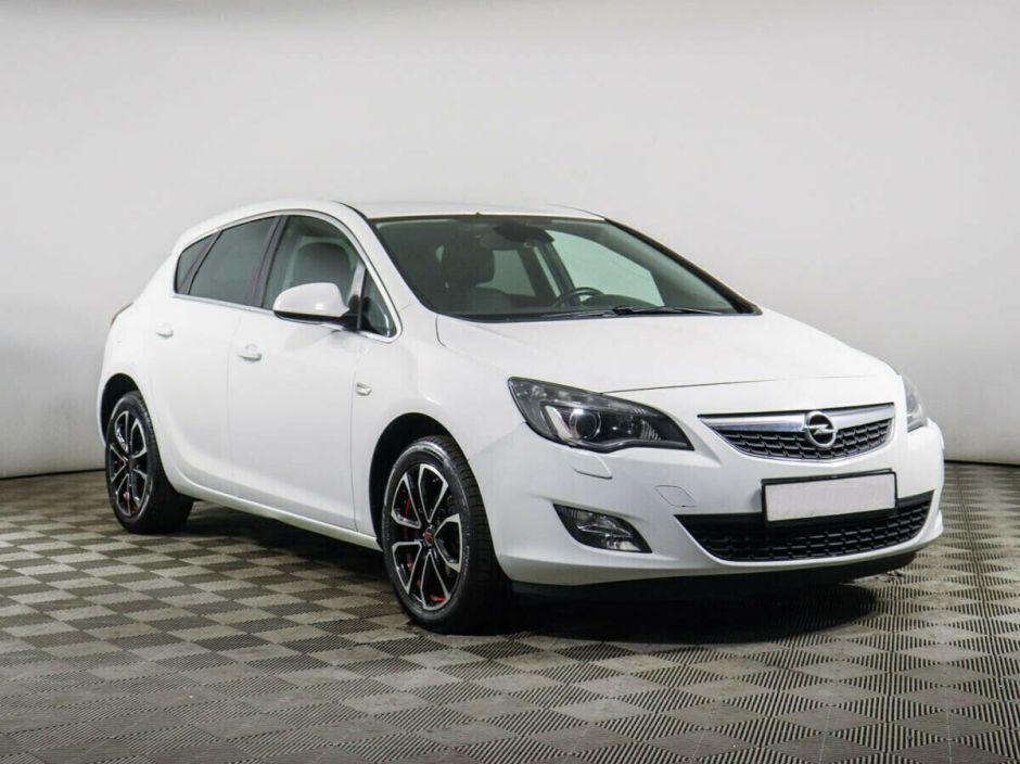Opel Astra 1.4 АКПП, 2012, 131 000 км фото 2