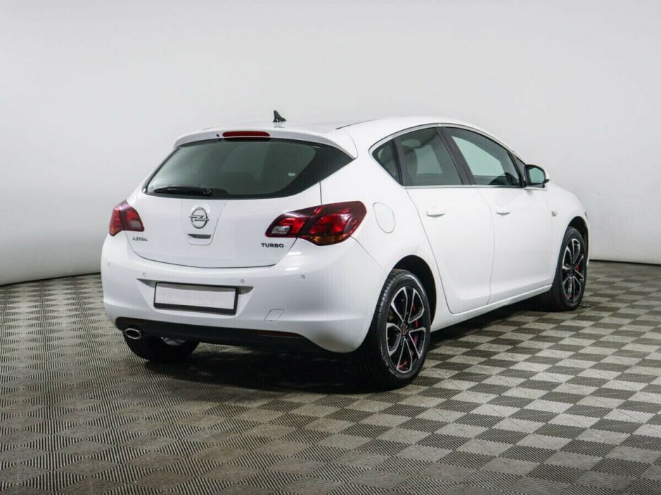 Opel Astra 1.4 АКПП, 2012, 131 000 км фото 4