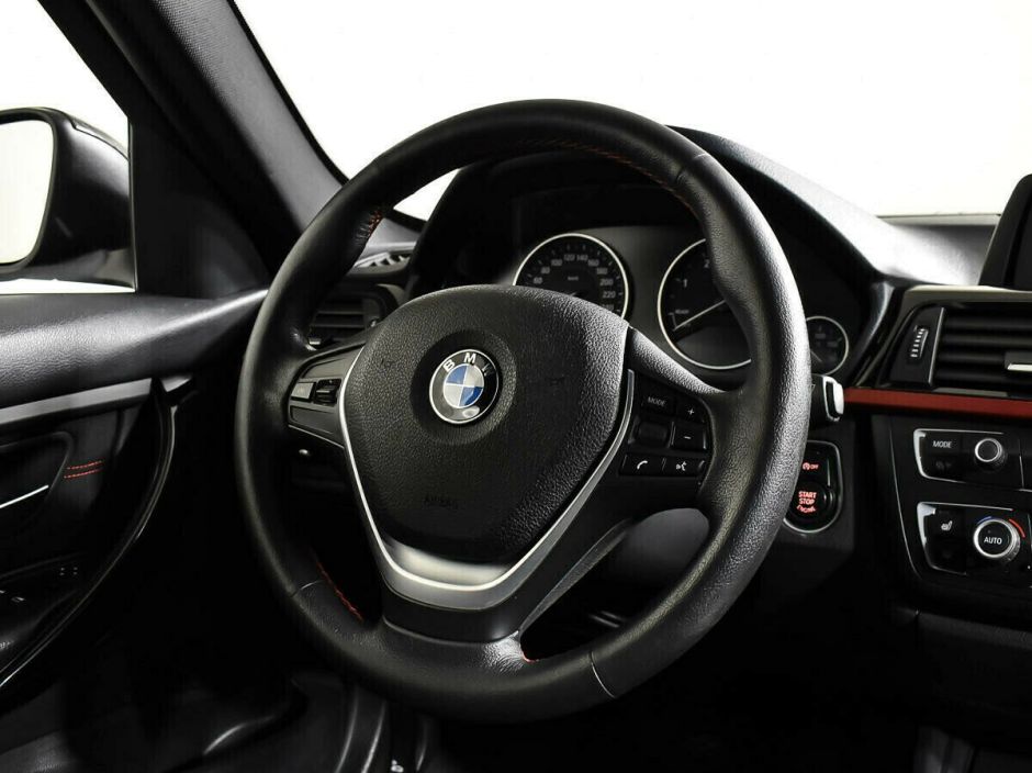 BMW 3 серии 2.0 АКПП, 2013, 124 000 км фото 6