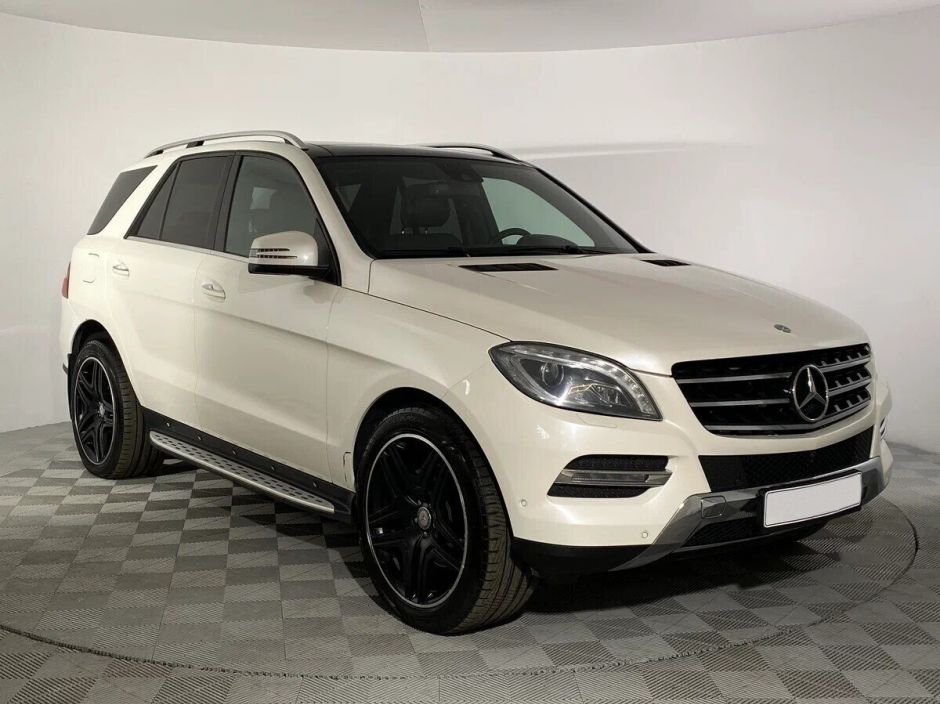 Mercedes-Benz M-Класс 3.0 АКПП, 2013, 122 000 км фото 3