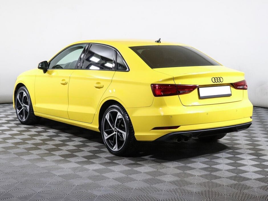 Audi A3 1.5 РКПП, 2019, 57 000 км фото 4