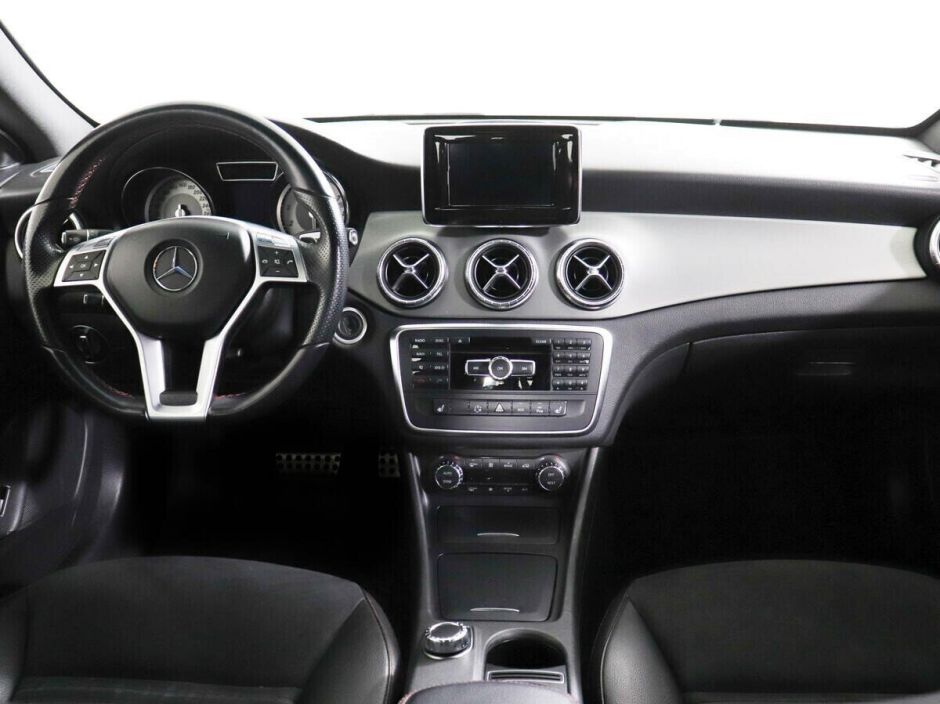 Mercedes-Benz CLA 2.0 РКПП, 2013, 120 000 км фото 6