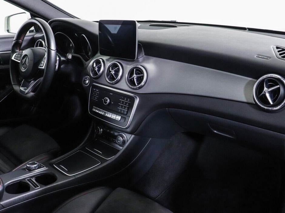 Mercedes-Benz CLA 1.6 РКПП, 2017, 83 000 км фото 7