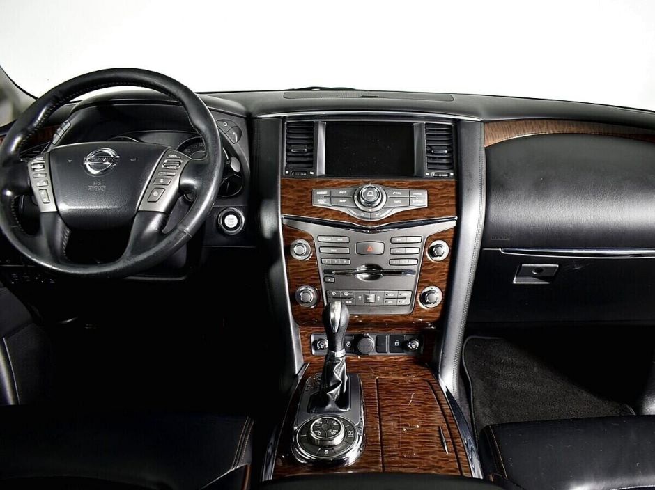 Nissan Patrol 5.6 АКПП, 2012, 140 000 км фото 6