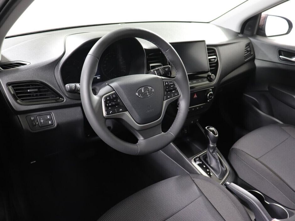 Hyundai Solaris 1.6 АКПП, 2022, 21 000 км фото 5