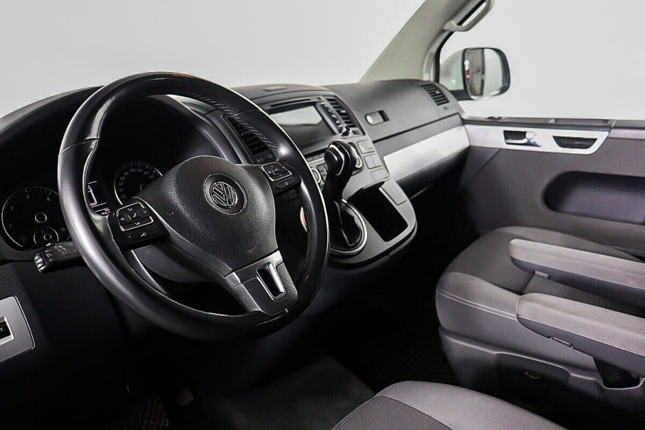 Volkswagen Multivan 2.0 РКПП, 2014, 113 000 км фото 5