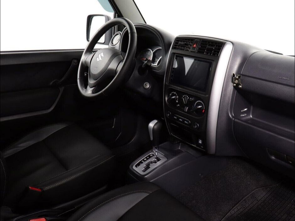 Suzuki Jimny 1.3 АКПП, 2018, 74 000 км фото 5