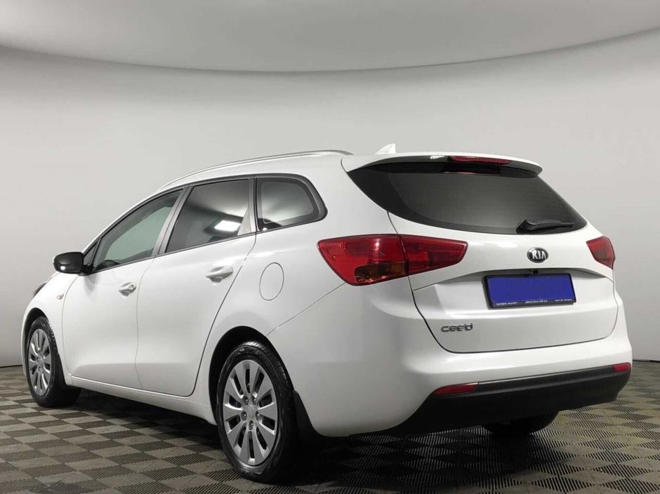 Kia Ceed 1.6 АКПП, 2018, 68 000 км фото 4