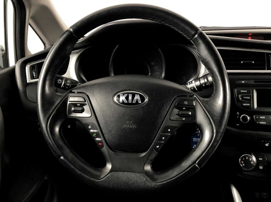 Kia Ceed 1.6 АКПП, 2018, 68 000 км фото 8