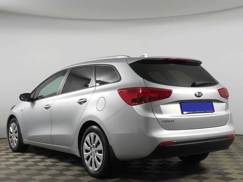 Kia Ceed 1.6 АКПП, 2017, 85 000 км фото 4