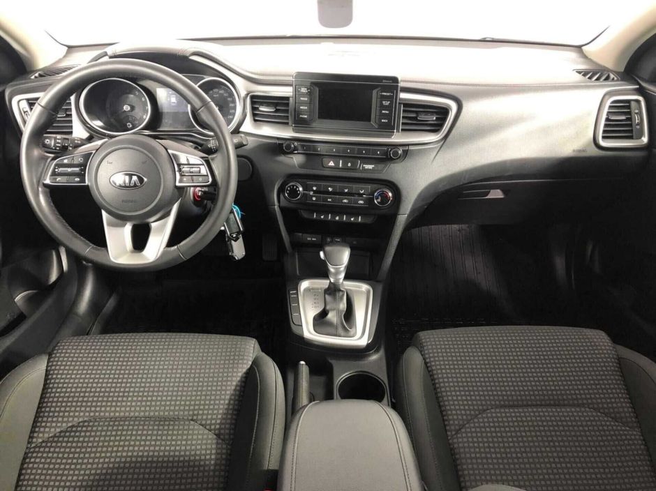 Kia Ceed 1.6 АКПП, 2019, 62 000 км фото 6