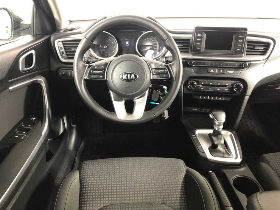 Kia Ceed 1.6 АКПП, 2019, 62 000 км фото 7