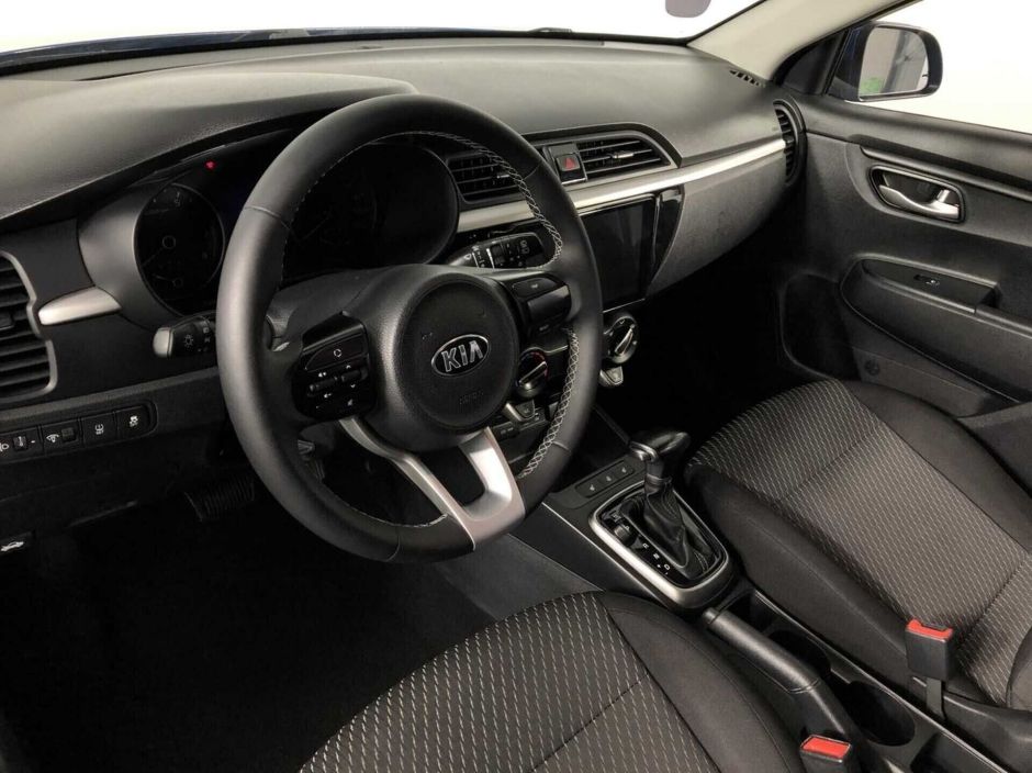 Kia Rio 1.6 АКПП, 2018, 67 000 км фото 5