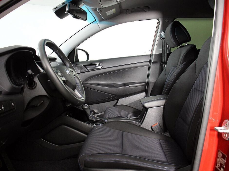 Hyundai Tucson 2.0 АКПП, 2016, 96 000 км фото 3