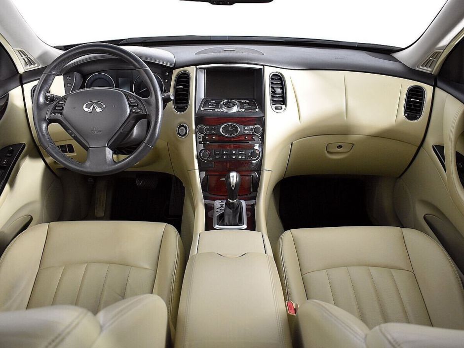 Infiniti QX50 2.5 АКПП, 2017, 85 000 км фото 6