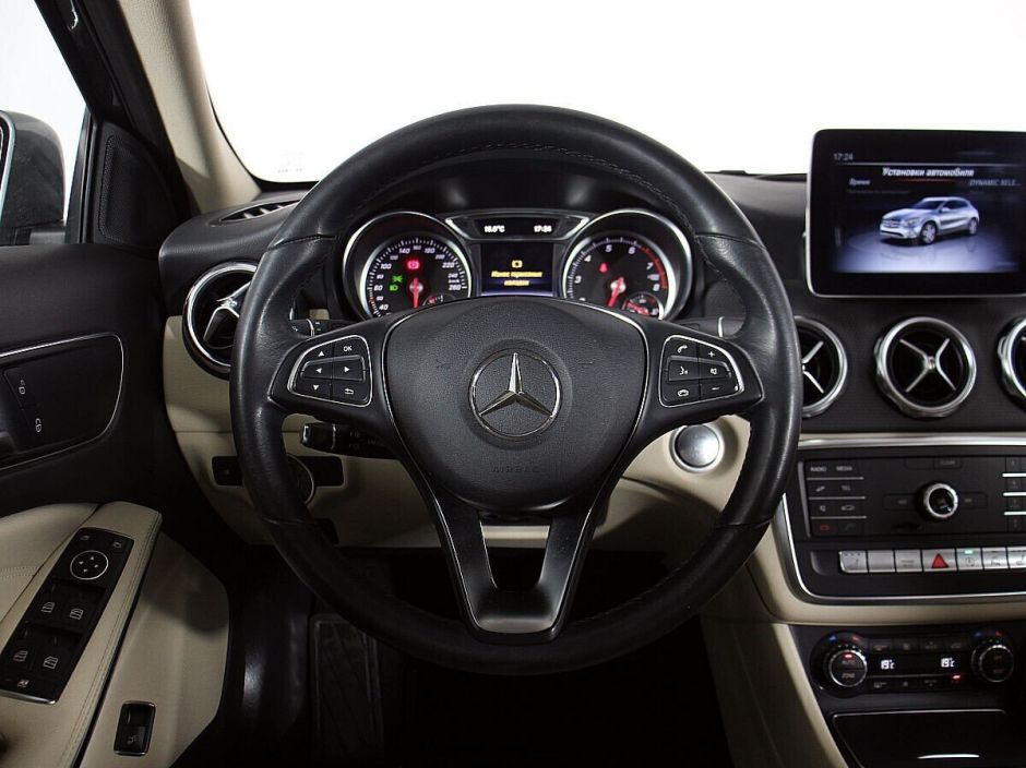 Mercedes-Benz GLA 1.6 РКПП, 2019, 51 000 км фото 5