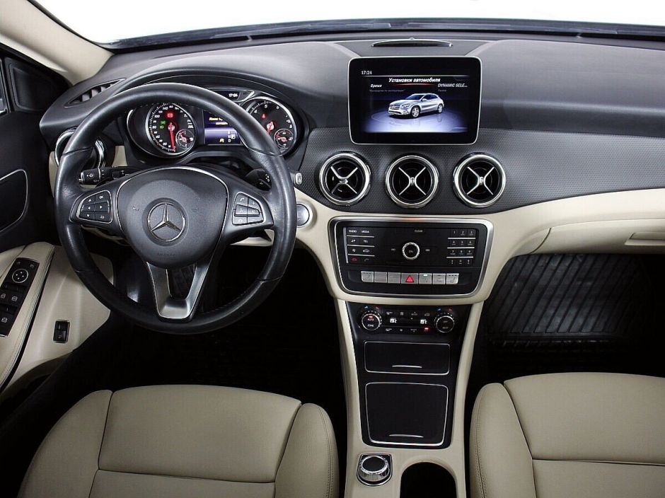 Mercedes-Benz GLA 1.6 РКПП, 2019, 51 000 км фото 6