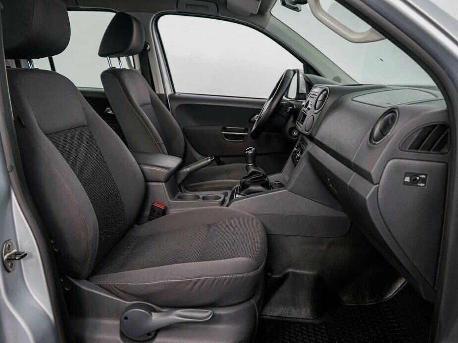 Volkswagen Amarok 2.0 МКПП, 2016, 97 000 км фото 10