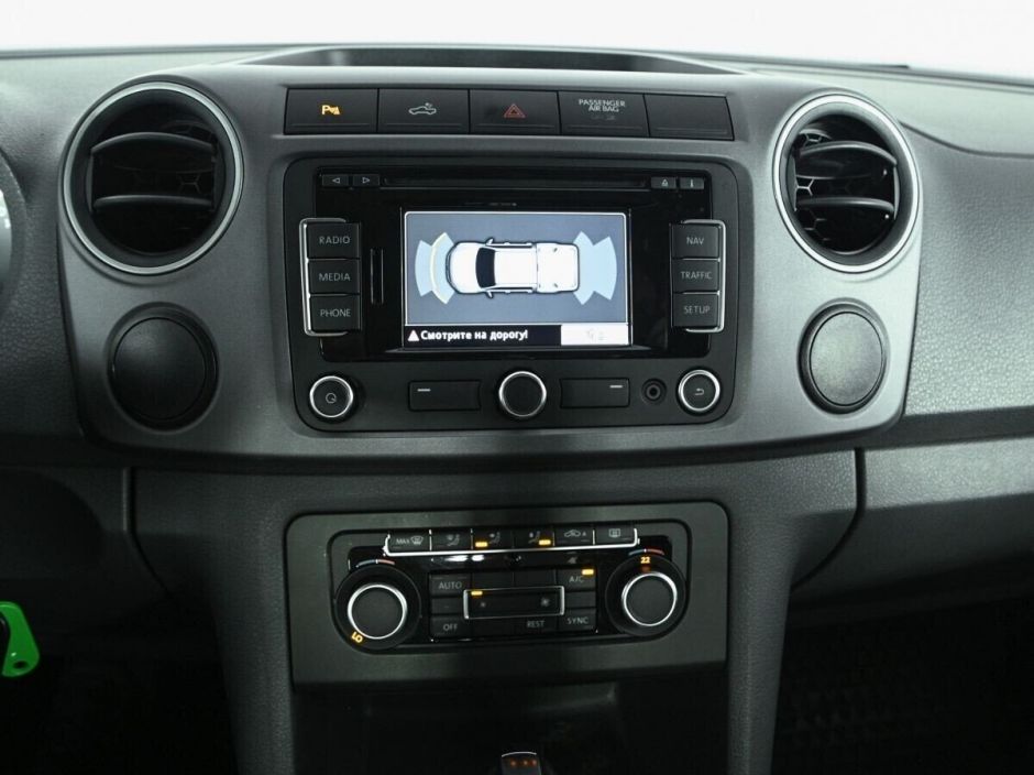 Volkswagen Amarok 2.0 АКПП, 2012, 136 000 км фото 6