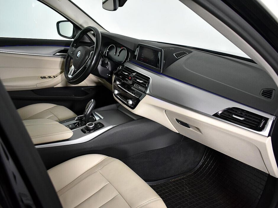BMW 5 серии 2.0 АКПП, 2018, 64 000 км фото 10