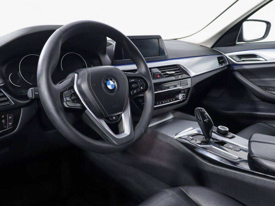 BMW 5 серии 2.0 АКПП, 2018, 67 000 км фото 5