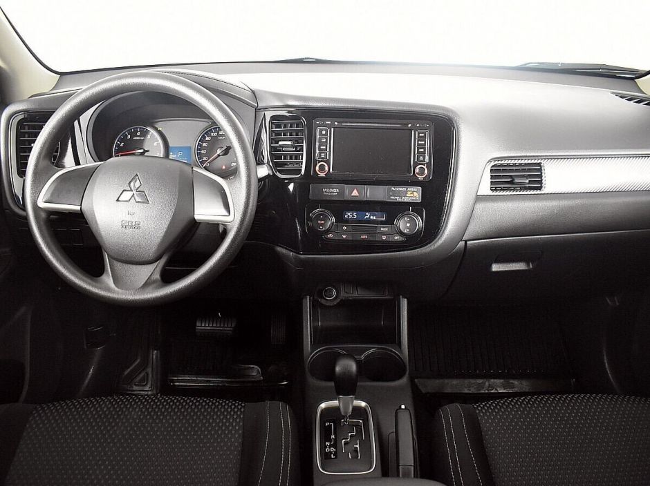 Mitsubishi Outlander 2.0 CVT, 2016, 91 000 км фото 7