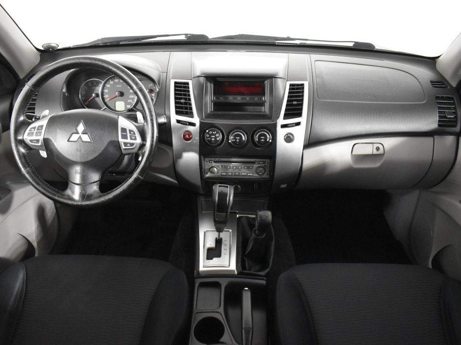 Mitsubishi Pajero Sport 2.5 АКПП, 2011, 158 000 км фото 6