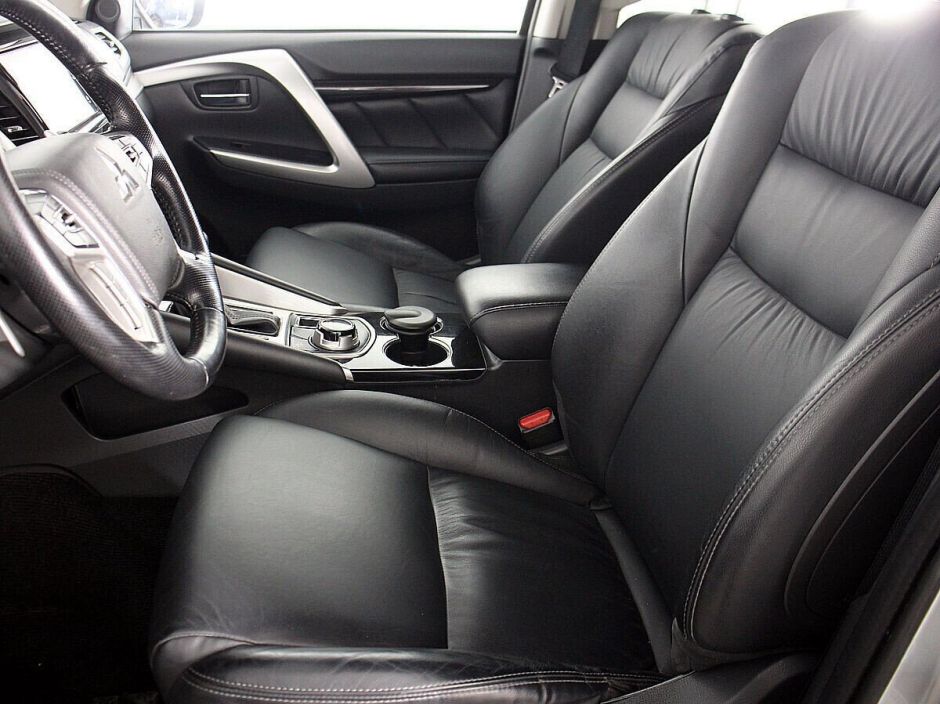 Mitsubishi Pajero Sport 2.4 АКПП, 2019, 48 000 км фото 5