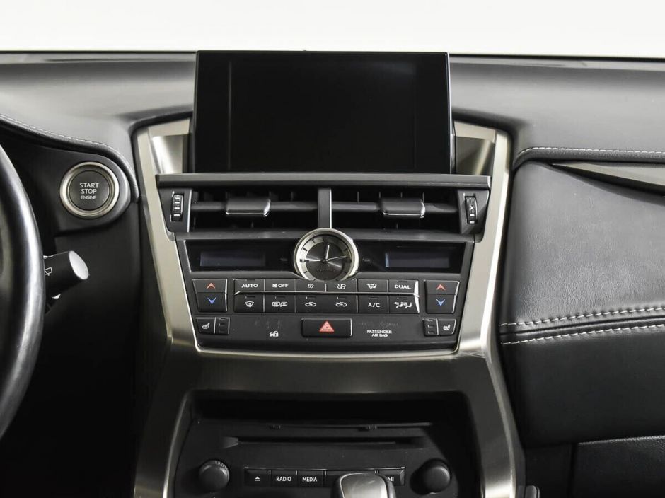 Lexus NX 2.0 CVT, 2016, 95 000 км фото 8