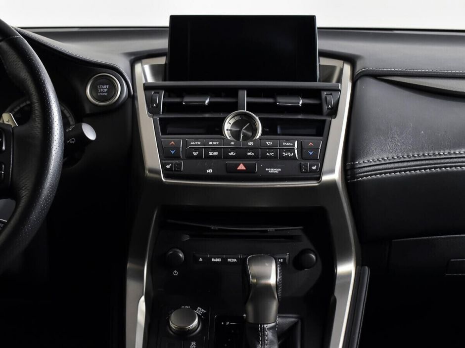 Lexus NX 2.0 АКПП, 2015, 105 000 км фото 12