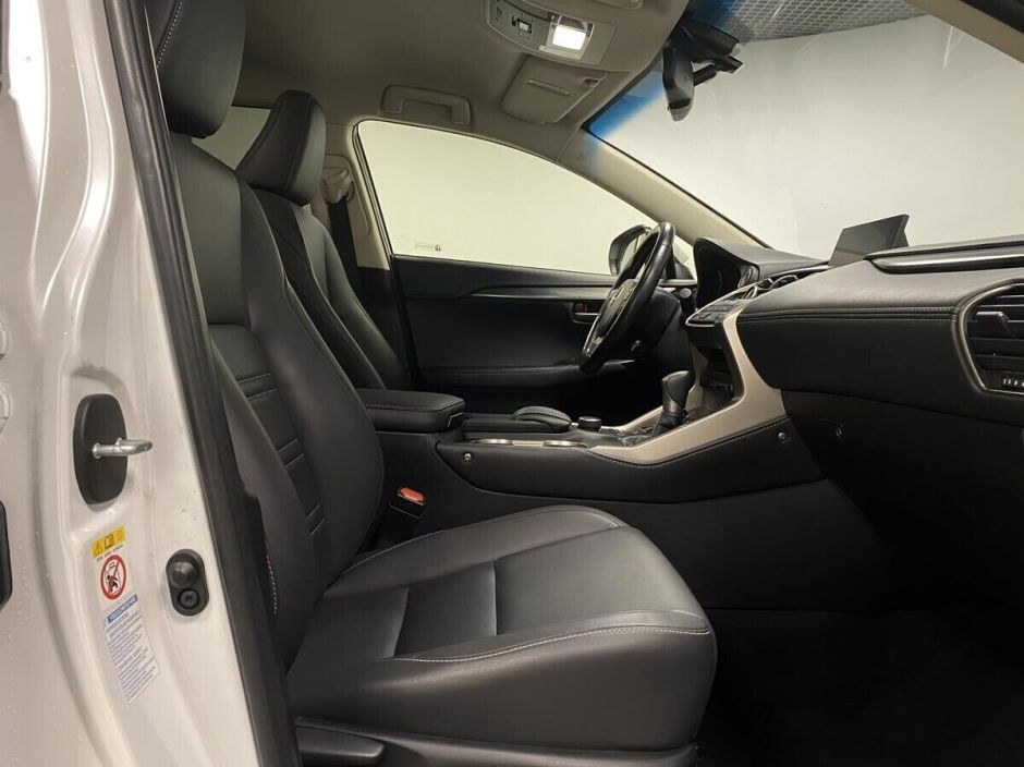 Lexus NX 2.0 CVT, 2017, 72 000 км фото 12