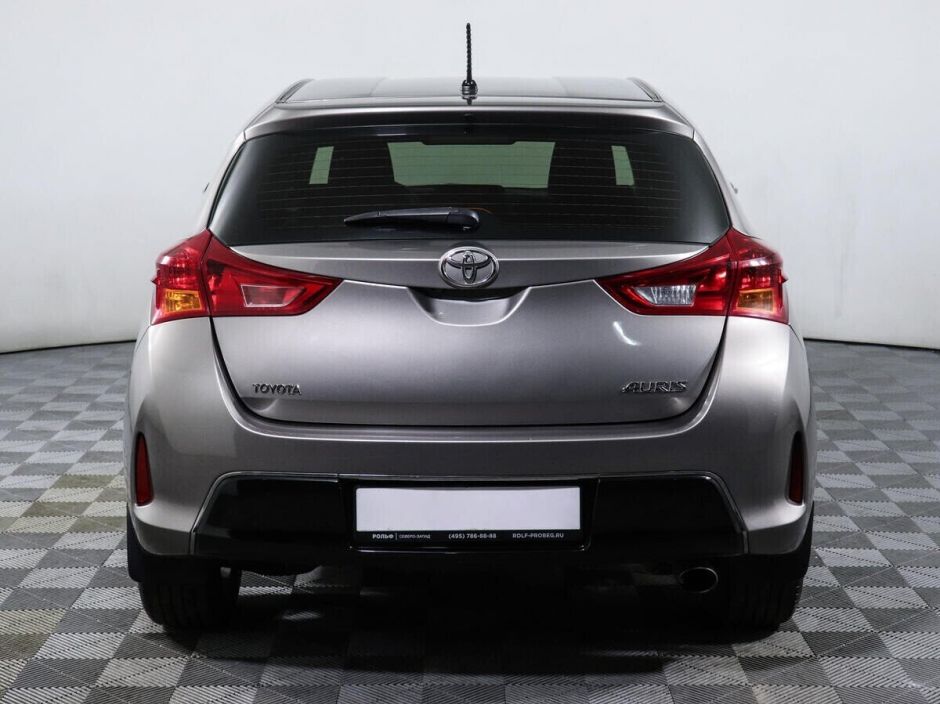 Toyota Auris 1.6 CVT, 2013, 119 000 км фото 4