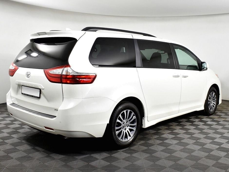 Toyota Sienna 3.5 АКПП, 2019, 56 000 км фото 3