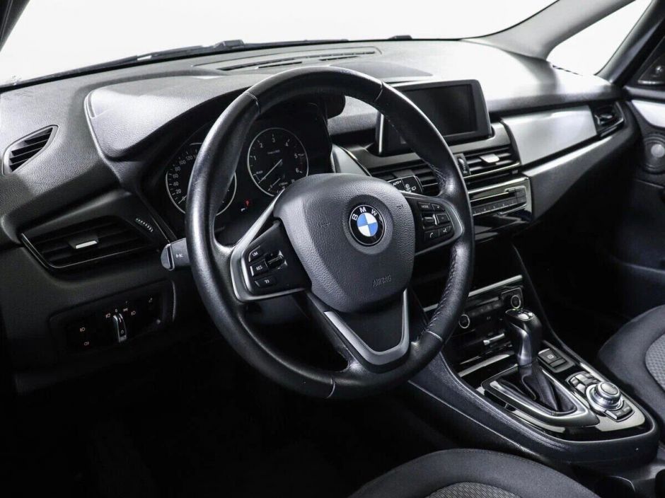 BMW 2 серии Gran Tourer 1.5 АКПП, 2015, 109 000 км фото 9