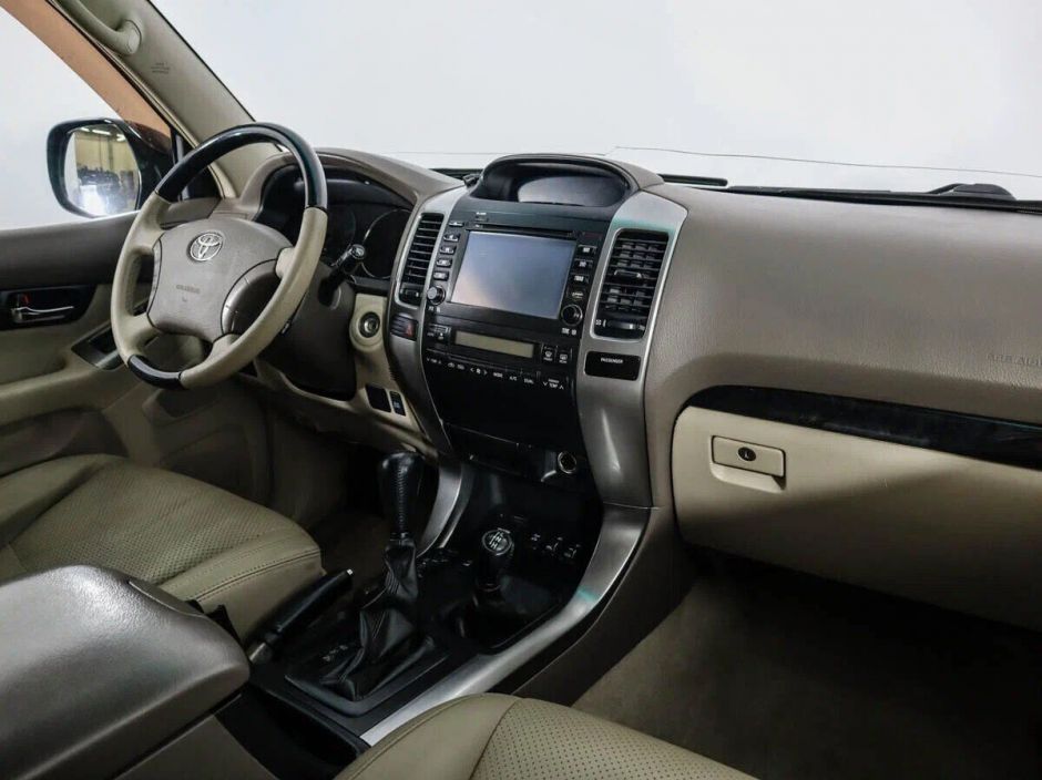 Toyota Land Cruiser Prado 4.0 АКПП, 2008, 185 000 км фото 7