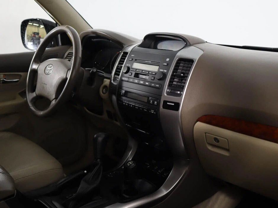 Toyota Land Cruiser Prado 4.0 АКПП, 2007, 199 000 км фото 7