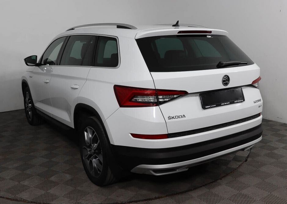 Skoda Kodiaq 1.5 РКПП, 2018, 64 000 км фото 4