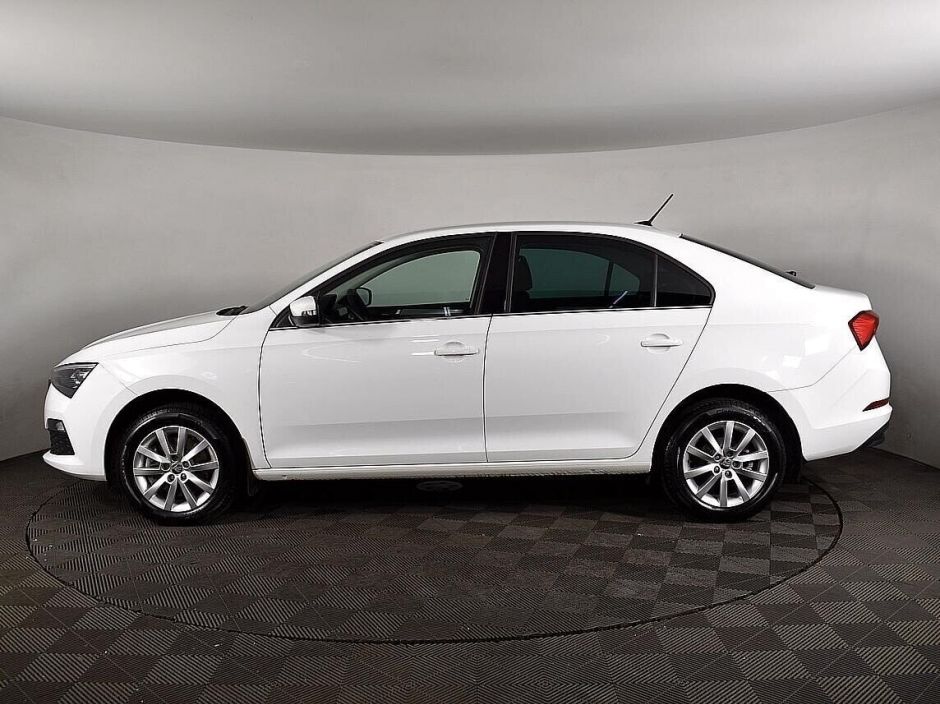 Skoda Rapid 1.6 АКПП, 2021, 28 000 км фото 3